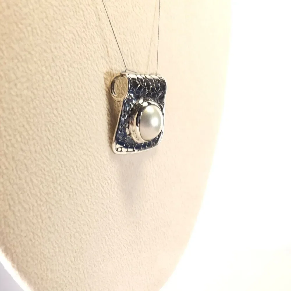 Mabe Pearl Bali Pendant Sterling Silver